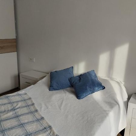 شقة Habitacion Doble أستيغاراغا المظهر الخارجي الصورة